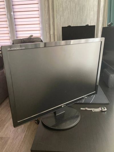 Лот: 22222987. Фото: 1. LG Flatron w2242s-pf. ЖК-мониторы