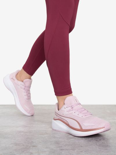 Лот: 25370464. Фото: 1. Кроссовки женские PUMA Skyrocket... Кеды, кроссовки, слипоны