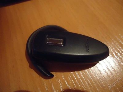 Лот: 1168200. Фото: 1. Беспроводная гарнитура Nokia BH-207. Красноярск