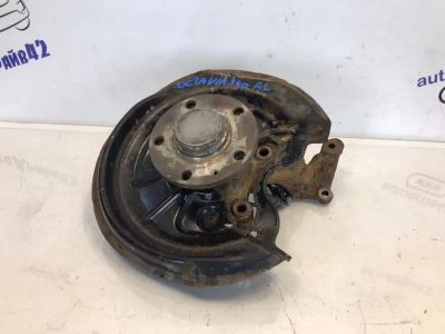 Лот: 21707923. Фото: 1. поворотный кулак Skoda Octavia... Ходовая, подвеска, рулевое управление