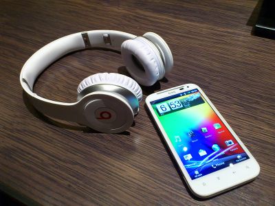 Лот: 3451587. Фото: 1. HTC Sensation XL. Смартфоны