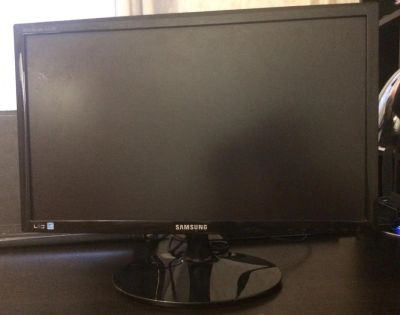 Лот: 9380950. Фото: 1. Монитор Samsung S22A300 21.5". ЖК-мониторы