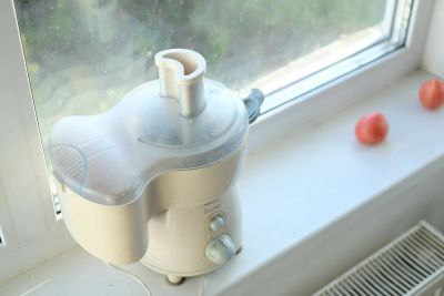 Лот: 14472848. Фото: 1. соковыжималка philips cucina. Кухонная