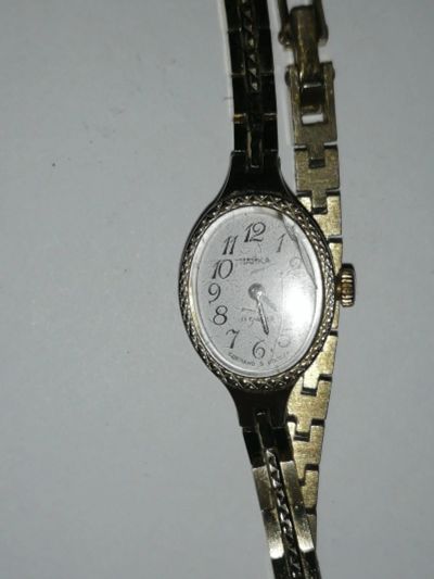 Лот: 16935531. Фото: 1. часы чайка женские. Оригинальные наручные часы