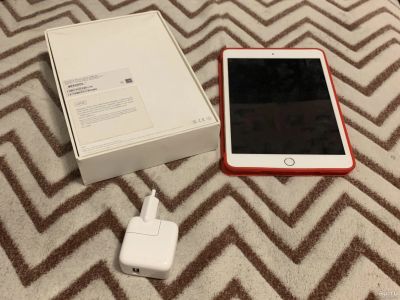 Лот: 18483808. Фото: 1. Ipad Mini 3 Gold 64gb. Планшеты