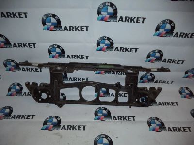Лот: 3888531. Фото: 1. Рамка радиатора E39 BMW БМВ. Кузов