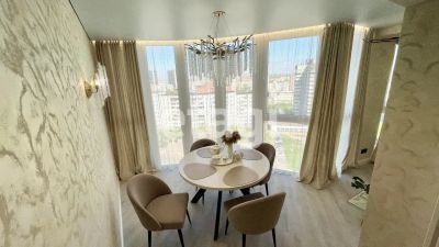 Лот: 25299543. Фото: 1. 3-комн. квартира , Красноярск... Квартиры, студии