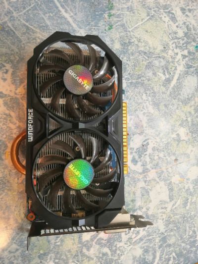 Лот: 17839640. Фото: 1. Видеокарта Gigabyte Geforce GTX... Видеокарты