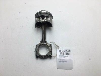 Лот: 20404996. Фото: 1. Поршень с шатуном Mitsubishi Rvr... Двигатель и элементы двигателя