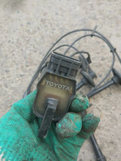 Лот: 11773181. Фото: 1. Катушка Toyota 3S 4s. Электрооборудование
