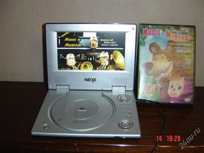 Лот: 2352484. Фото: 1. Новогодний подарок. Мини-DVD проигрыватель... Разное