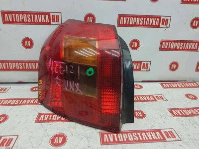 Лот: 20898897. Фото: 1. Фонарь Toyota Corolla Runx NZE121... Двигатель и элементы двигателя