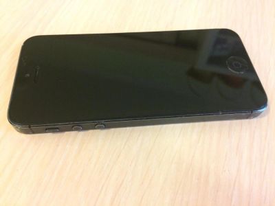 Лот: 10252414. Фото: 1. Iphone 5 16 гб. Смартфоны