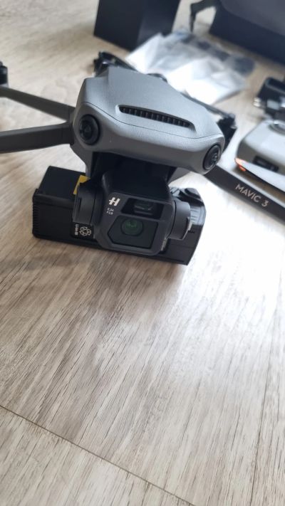 Лот: 20655351. Фото: 1. DJI Mavic 3 Fly more combo 600... Квадрокоптеры