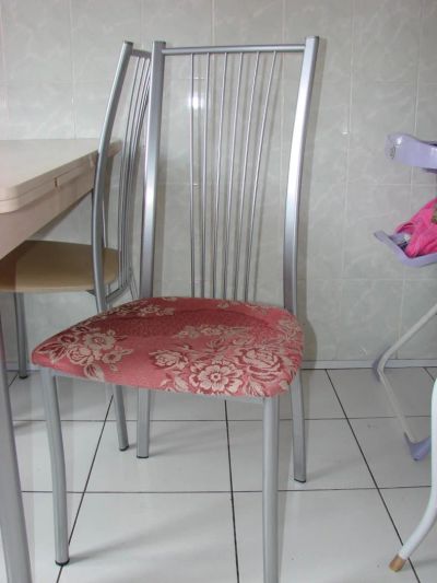 Лот: 4160270. Фото: 1. Стул со спинкой кухонный. Другое (кухонная мебель)