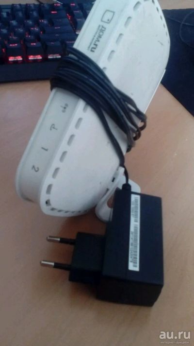 Лот: 13283062. Фото: 1. Роутер Netgear. Маршрутизаторы (роутеры)