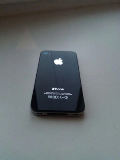 Лот: 6646086. Фото: 1. Продам iPhone 4 на 8Gb. Смартфоны