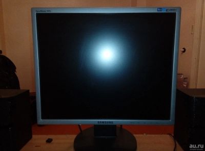 Лот: 9799813. Фото: 1. Монитор Samsung на 19. ЖК-мониторы