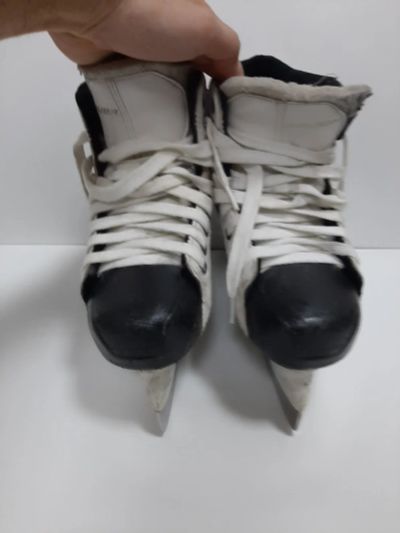 Лот: 19312553. Фото: 1. Коньки Bauer supreme one 4 для... Коньки