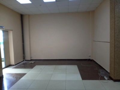 Лот: 10009847. Фото: 1. Часть торговое зала 45м2. Коммерческая недвижимость