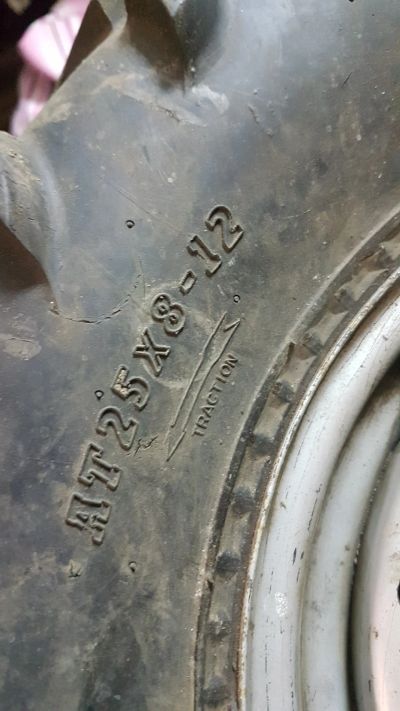 Лот: 15797098. Фото: 1. продам комплект шин, грязевые... Шины