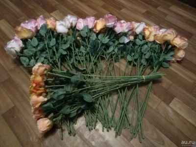 Лот: 13160182. Фото: 1. Цветы искусственные Розы 64 шт. Искусственные и сувенирные цветы