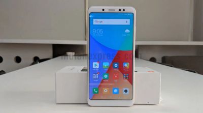 Лот: 11600395. Фото: 1. Новый Xiaomi Redmi S2 3/32Gb Gold... Смартфоны