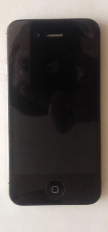 Лот: 4216094. Фото: 1. Apple IPhone 4s 16 gb черный. Смартфоны