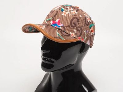 Лот: 22156674. Фото: 1. Кепка Gucci. Шарфы, платки