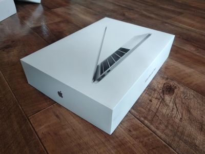Лот: 16488904. Фото: 1. Коробка от Mac Book Pro 13" 2017. Чехлы, обложки