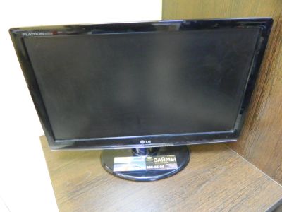 Лот: 3985618. Фото: 1. Монитор lg w2253s-pf лот №10463. ЖК-мониторы