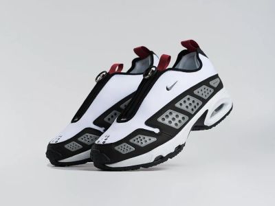 Лот: 25310602. Фото: 1. Кроссовки Nike Air Max SNDR. Кеды, кроссовки, слипоны