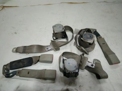 Лот: 21410619. Фото: 1. ремень безопасности Toyota Camry... Двигатель и элементы двигателя