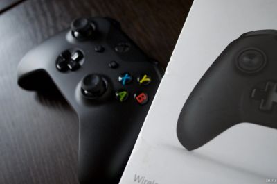 Лот: 14281515. Фото: 1. Геймпад Microsoft Xbox One Controller... Аксессуары для игровых приставок, консолей, геймпады
