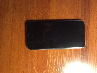 Лот: 12250578. Фото: 1. IPhone 6S 32 GB, хорошее состояние. Смартфоны
