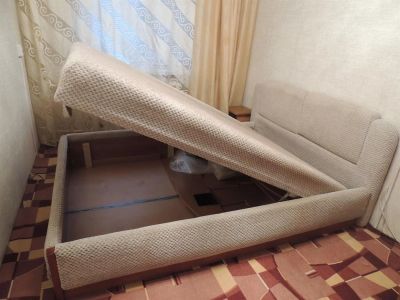 Лот: 3689609. Фото: 1. Кровать 2-х спальная с подъемным... Кровати