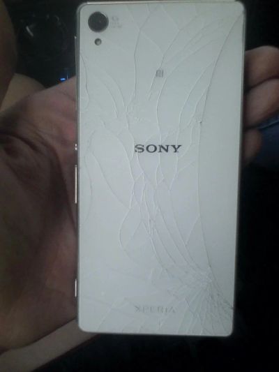 Лот: 7785977. Фото: 1. Sony xperia z3 (не компакт). Смартфоны