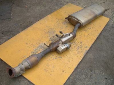 Лот: 12822695. Фото: 1. Глушитель на Toyota Estima AHR20... Двигатель и элементы двигателя