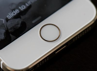 Лот: 4441409. Фото: 1. смартфон apple iphone 5s 64 gb... Смартфоны