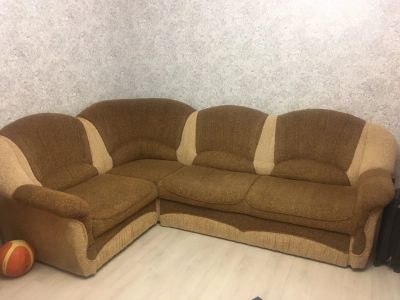Лот: 16796100. Фото: 1. Диван. Диваны