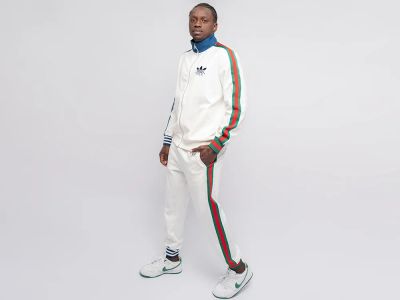 Лот: 24977081. Фото: 1. Спортивный костюм Gucci x Adidas. Спортивные костюмы