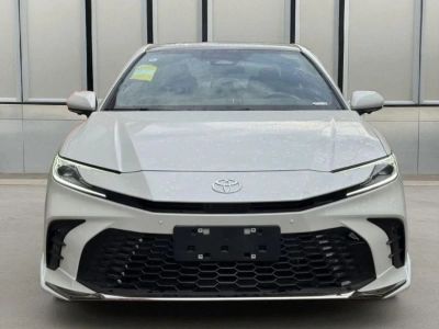 Лот: 25716510. Фото: 1. Седан Toyota Camry 2025. Автомобили