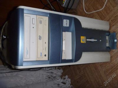 Лот: 2824160. Фото: 1. Продам компьютер (монитор+системный... Компьютеры в сборе