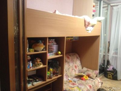 Лот: 8892686. Фото: 1. Кровать детская со столом. Детские кровати и кроватки