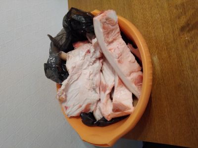 Лот: 14966744. Фото: 1. Сало свиное 6 кг одним лотом. Мясо, птица, яйцо
