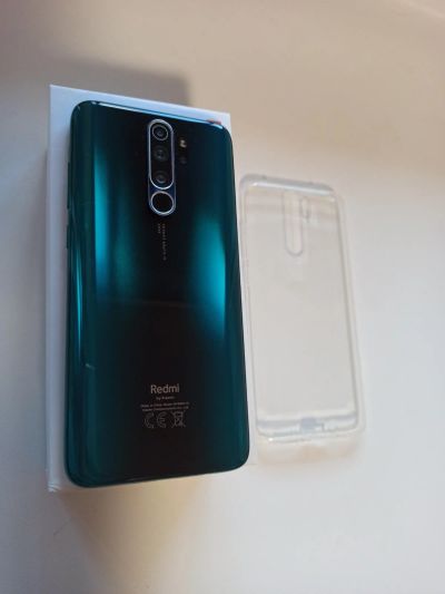 Лот: 17545994. Фото: 1. Xiaomi 8 pro 6/128 Green. Смартфоны