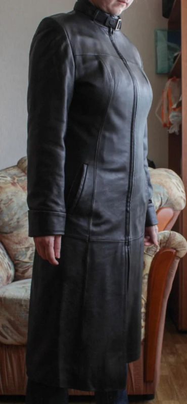 Лот: 7284428. Фото: 1. Пальто кожа. Верхняя одежда