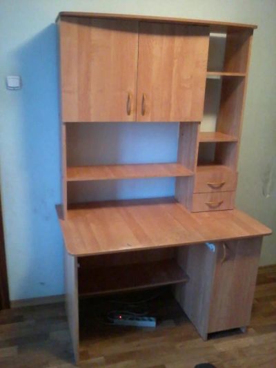 Лот: 4350832. Фото: 1. Уголок школьника. Столики, стулья, парты