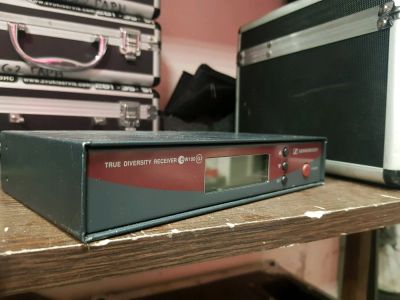 Лот: 14649258. Фото: 1. Sennheiser ew100 приемник.830-866... Студийные микрофоны, радиомикрофоны и радиосистемы