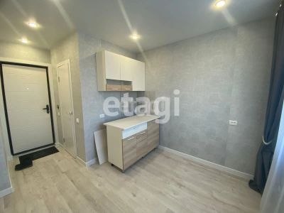Лот: 22852121. Фото: 1. Сдам 1-комн. кв. 12.1 кв.м. Красноярск... Квартиры, студии